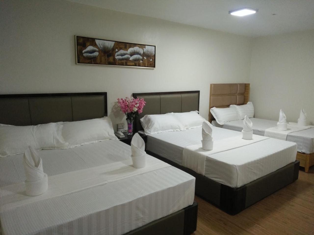 Meaco Royal Hotel - Batangas City Eksteriør bilde
