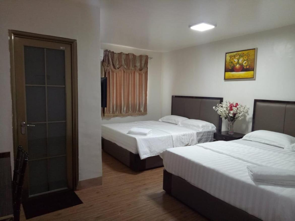 Meaco Royal Hotel - Batangas City Eksteriør bilde